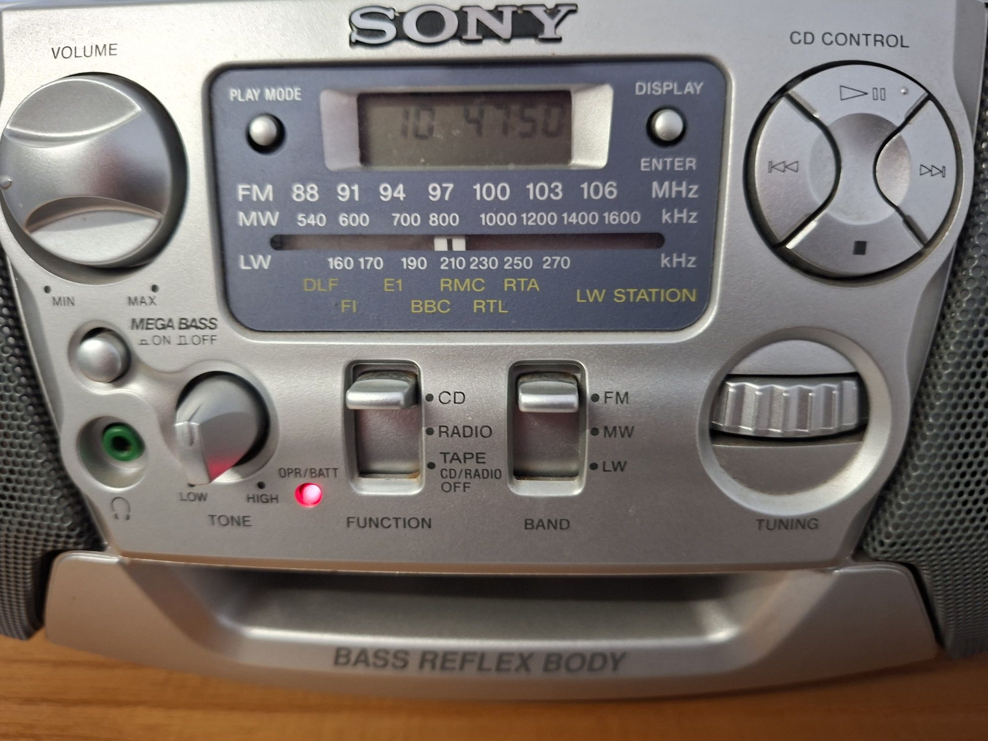 Radio com CD e Cassete