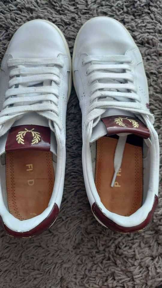 Tenis FRED PERRY Originais com Etiqueta e Caixa - Homem Tamanho: 43 EU