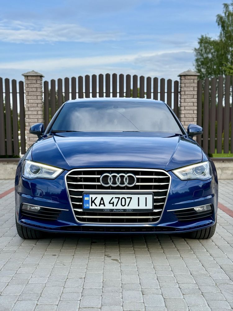 Продам Ауді а3 2014