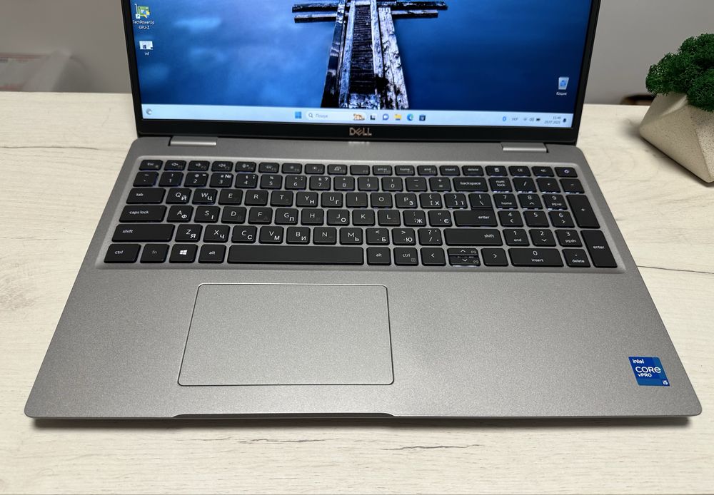 Dell latitude 5520 FHD IPS Touch|i5-1145G7|16GbDDR4|SSD512|IrisXE|2022