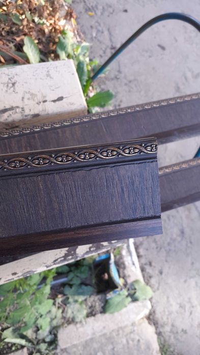 Плинтус Молдинг полиуретановий Frame Miga 153-1  2,4 м.