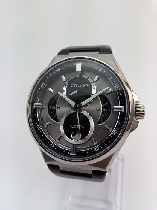 Титановый лунник- часы Citizen Eco-Drive BU0060-09H сапфир, Japan Made