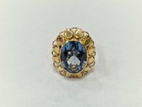 Złoty pierścionek/ ~~ 750/ 6.38 gram/ R15/ Topaz/ praca ręczna