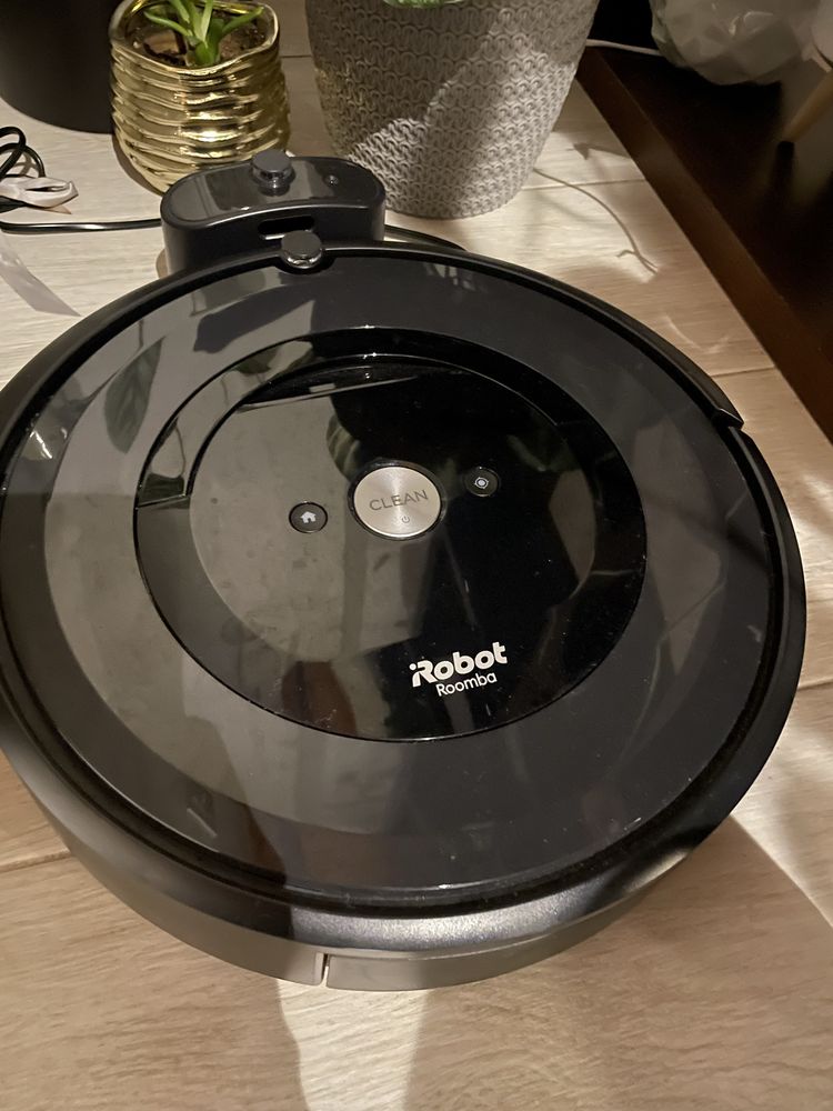 Aspirador Irobot roomba E5
