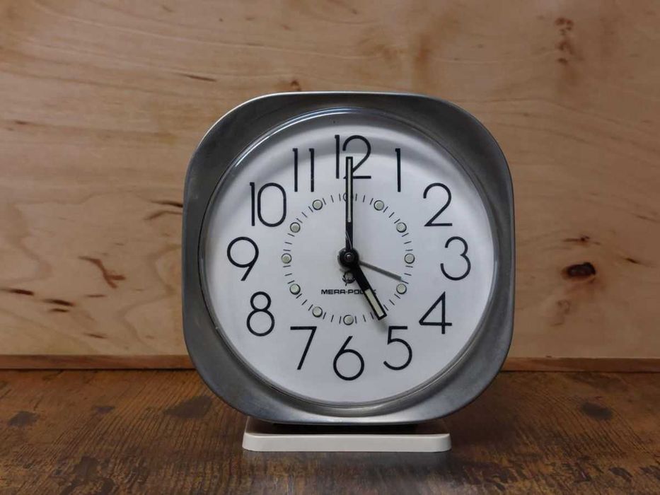 Zegarek budzik polski Mera - Poltik niesprawny