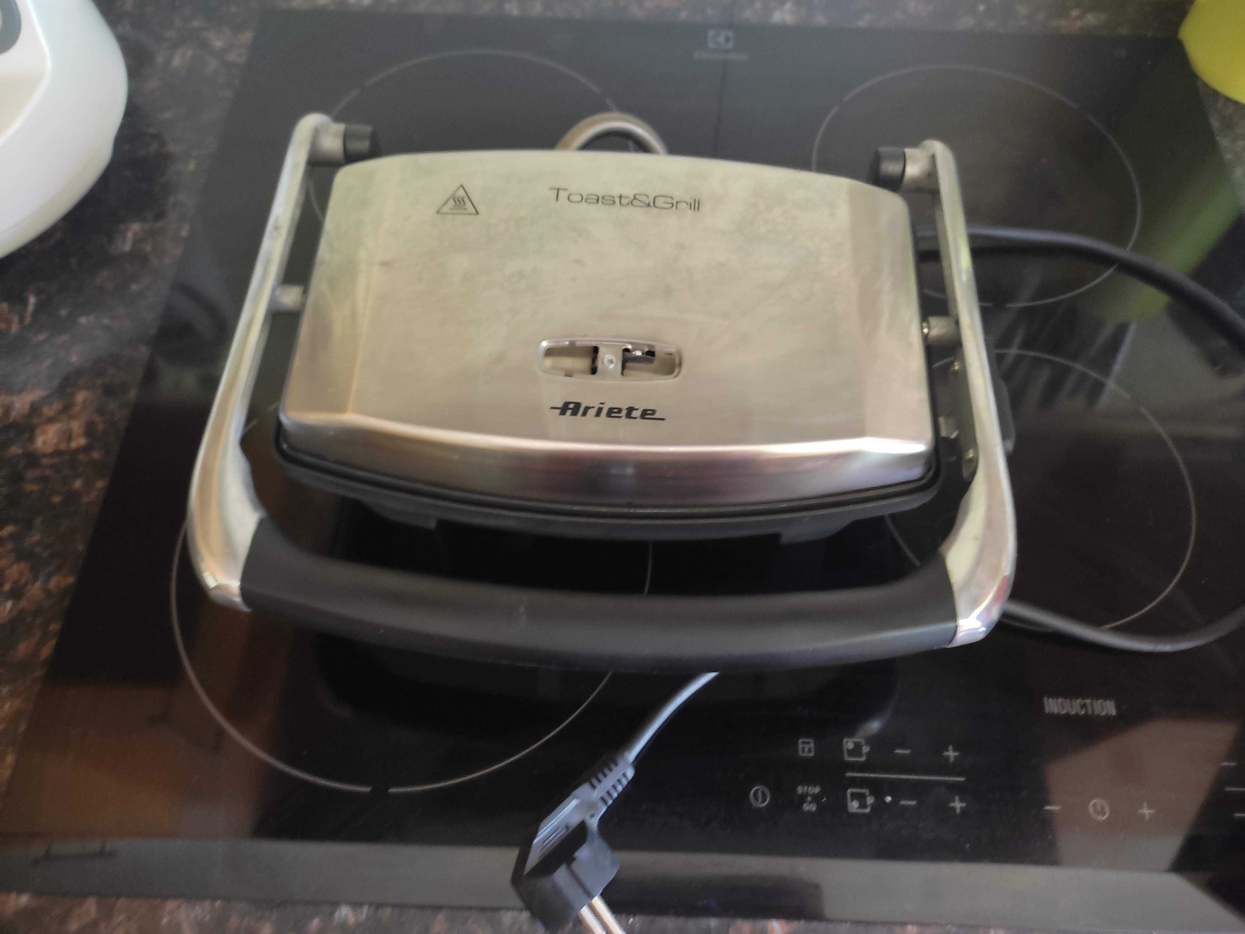 Sanduicheira Toast&Grill da Ariete