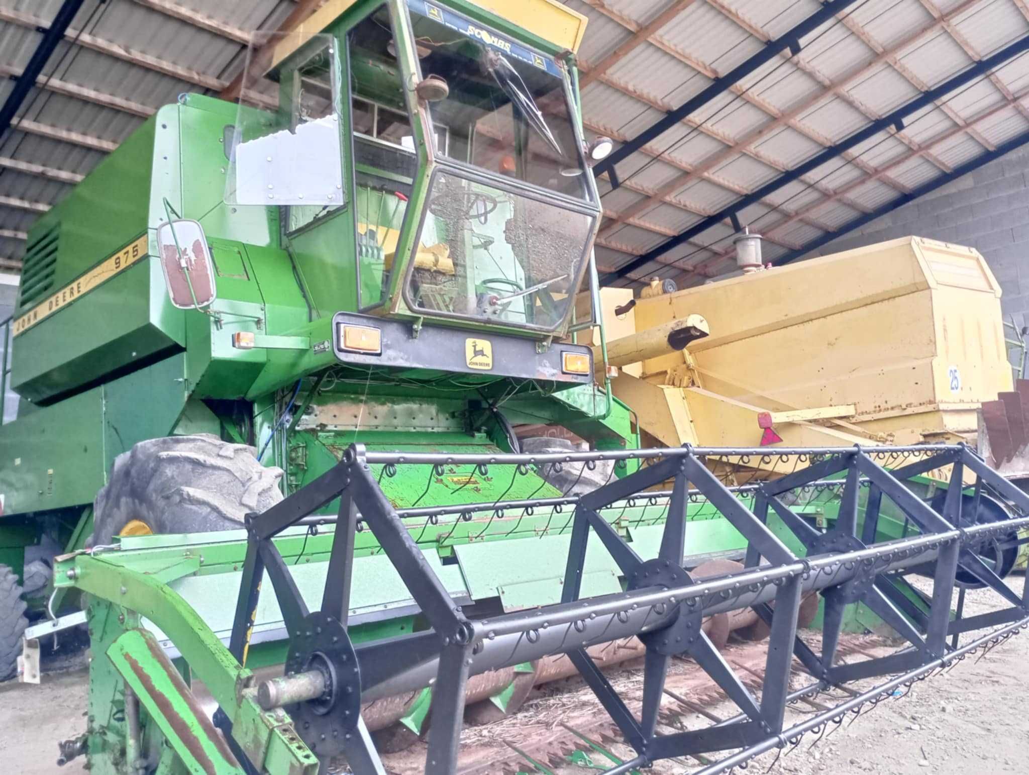 Kombajn John Deere 975