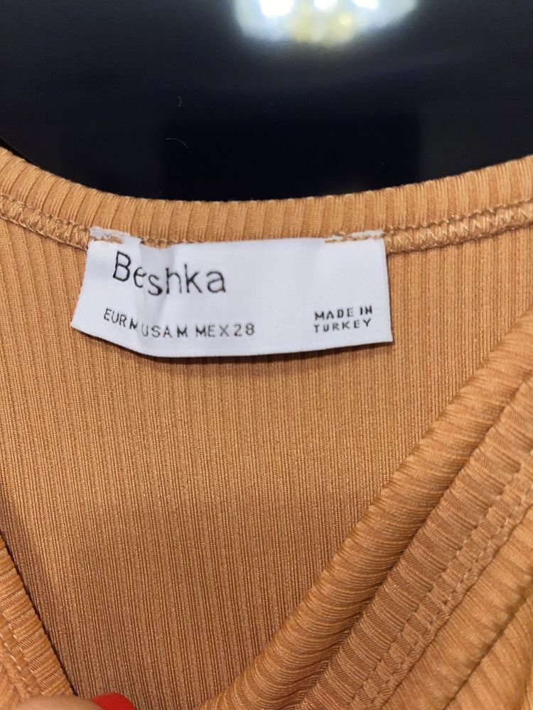 Боди Bershka + топ в подарок