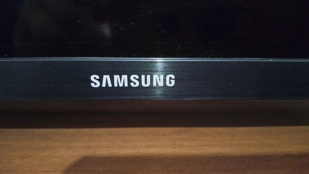 Продам Samsung UE32J5000AK