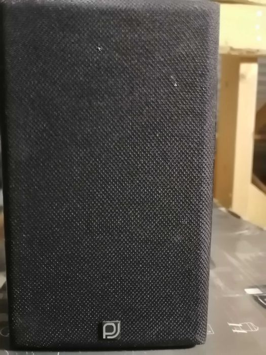 Głośniki satelitki Jamo z wieszkami