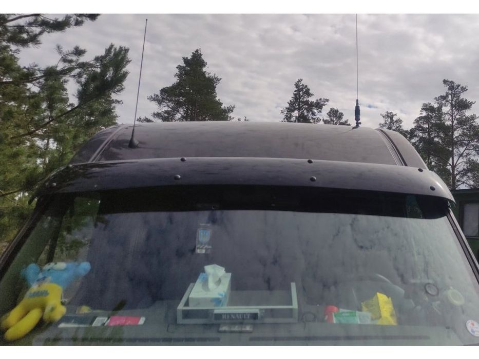 Комфорт в дорозі! Козирок (дефлектор) на Renault Master.