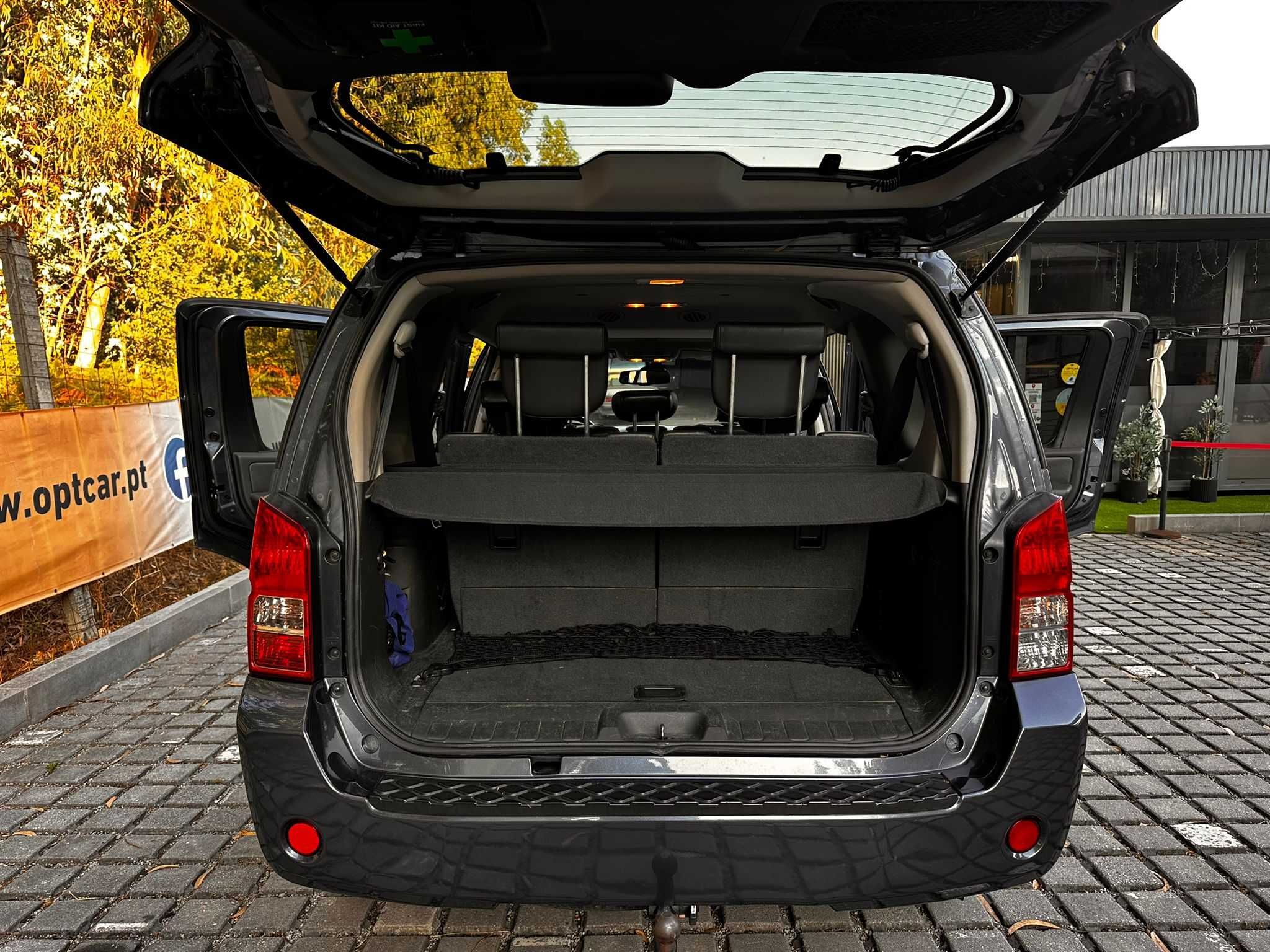 Nissan Pathfinder 2006