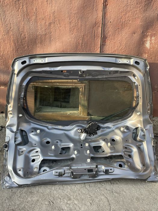 Задня ляда. Renault Megane 3. 2012