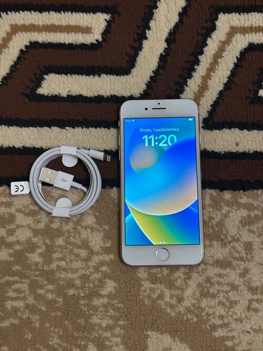 iPhone 8 64 GB Silver Srebrny 100% kondycji baterii