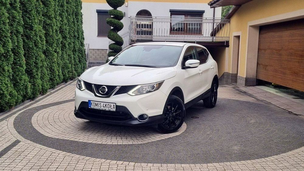 Nissan Qashqai Kamera - Led - Navi - Serwis - GWARANCJA Zakup Door To Door