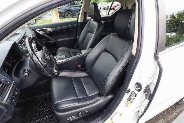 2017 Lexus CT 200h