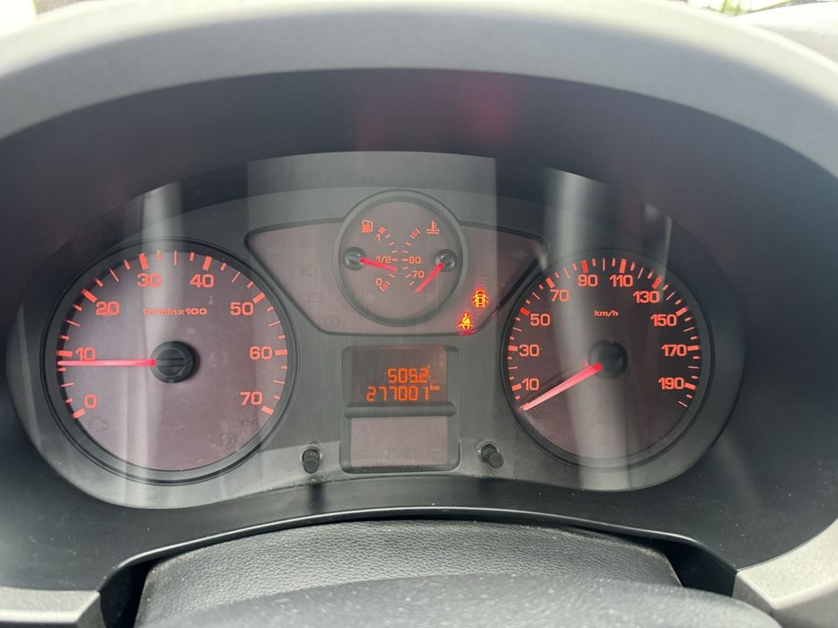 Citroen Berlingo original pass 2011