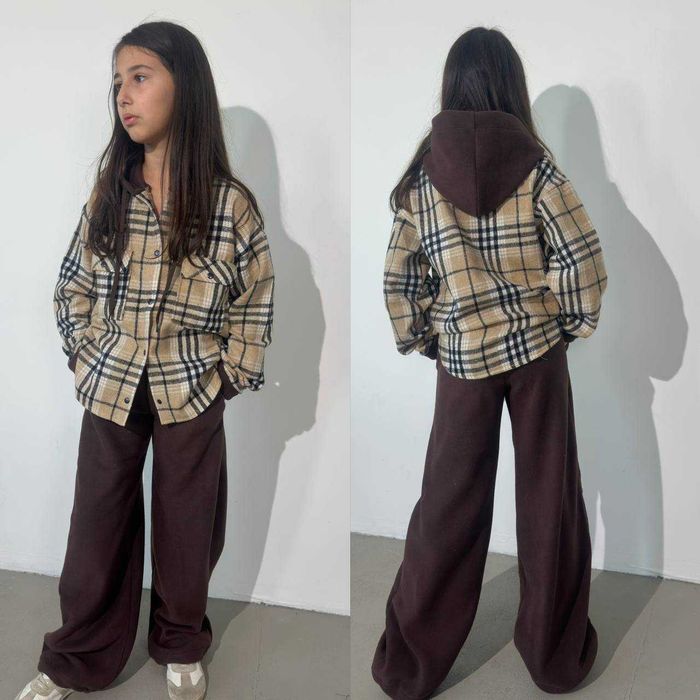 Трендовий флісові комплект для дівчинки. Розпродаж! Розмір 134-140см.