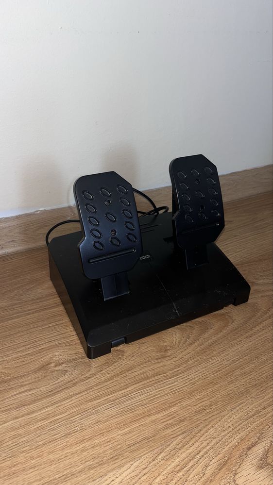 HORI Racing Wheel Apex