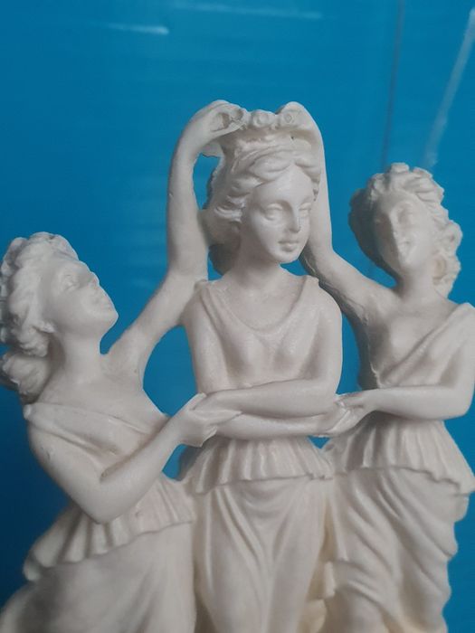 Trzy gracje greckie Alabaster