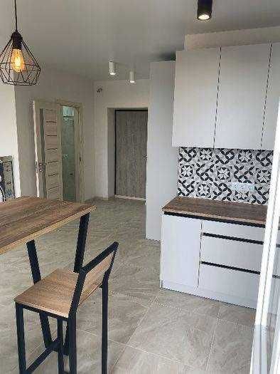 Продам 1 к кв. ЖК Гидропарк  с евроремон 37 м2 торг 32000 Сертификат