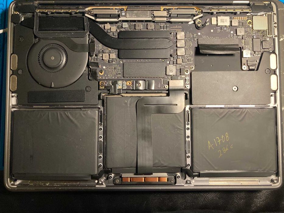 Macbook Pro 2017 A1708 - peças