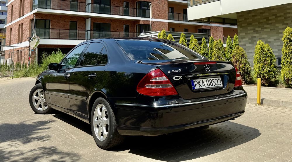 Mercedes-Benz E320 3.2 CDI * Automat * 2005 * Klima * Skóry * Alu