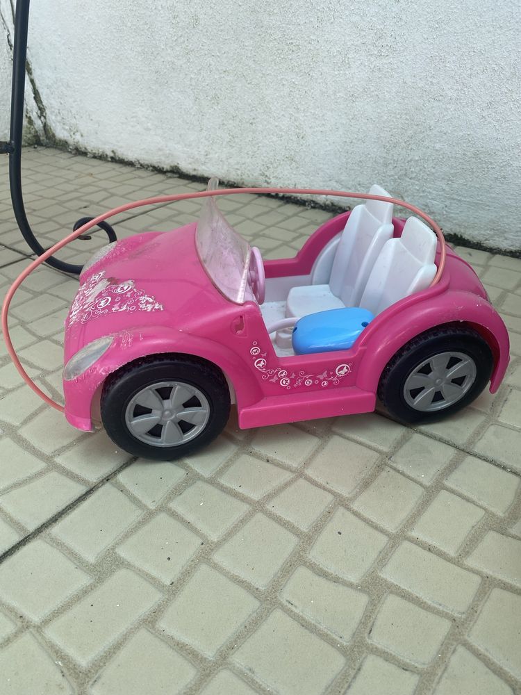 Carro da Barbie com pega para puxar