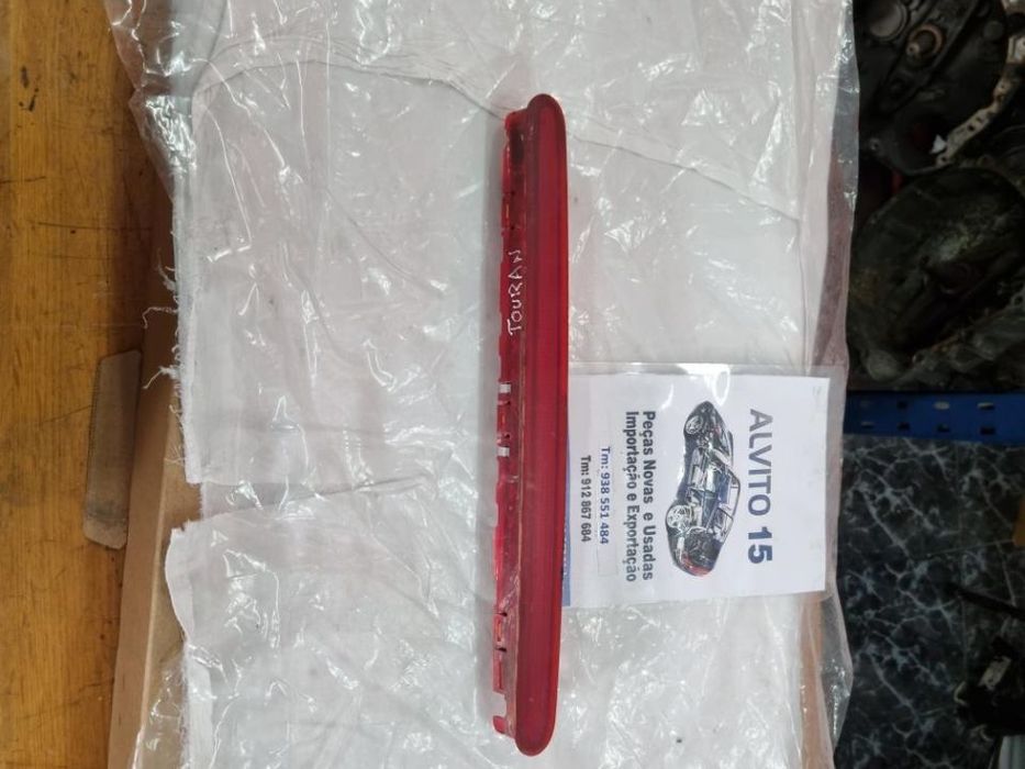 terceiro stop Vw Touran