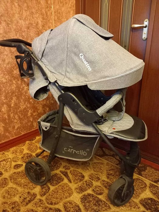 Прогулянкова коляска Carrello Quattro