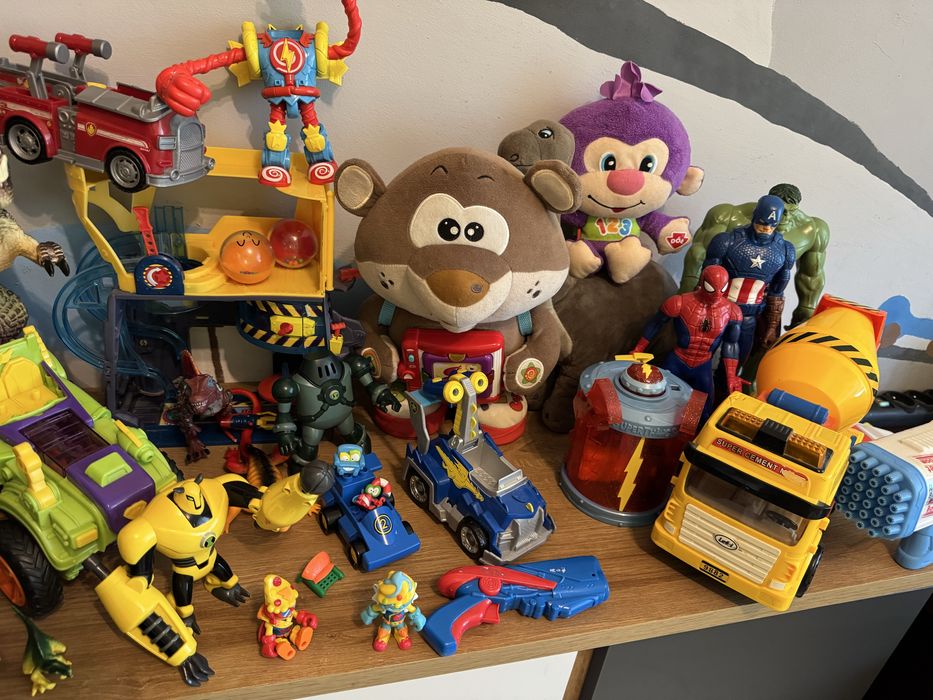 Dinozaury, figurki, zings