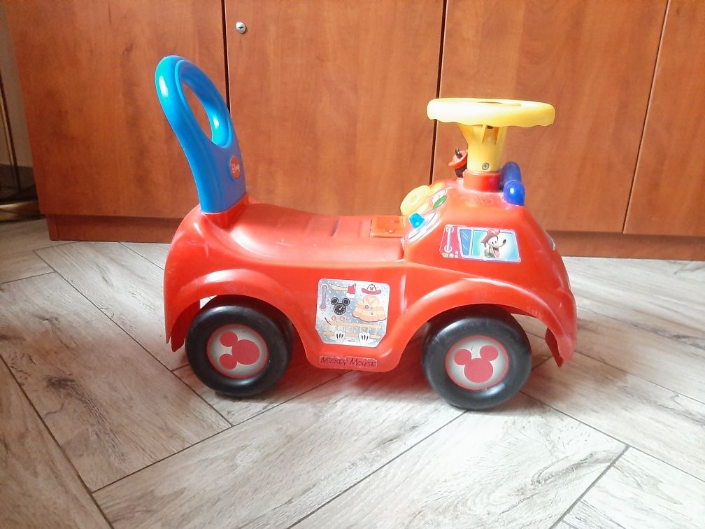 Jeździk pchacz dla dziecka