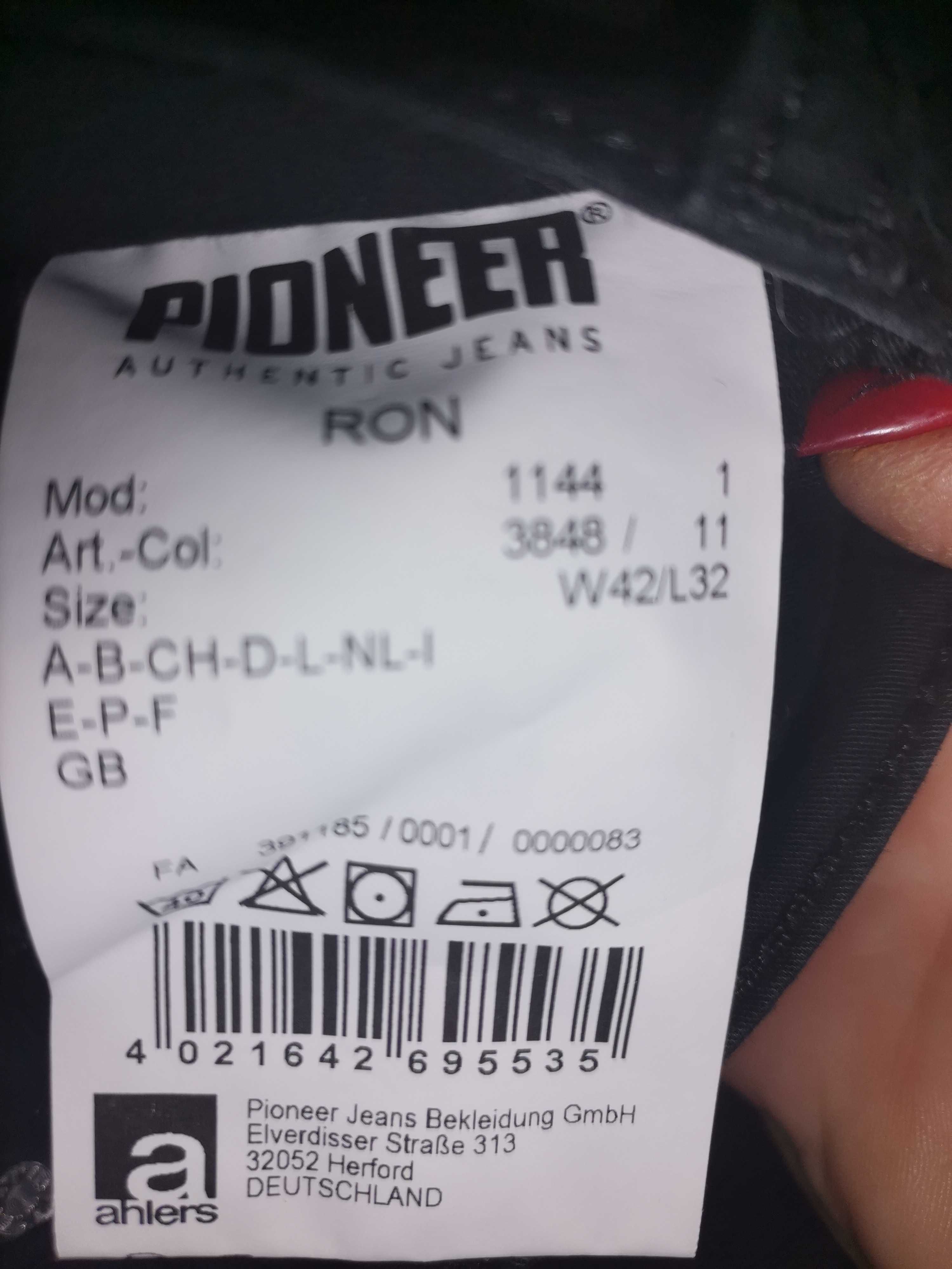 Spodnie Jeans Pioneer XL