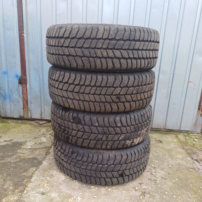 Opony zimowe 185/55/15 jak nowe