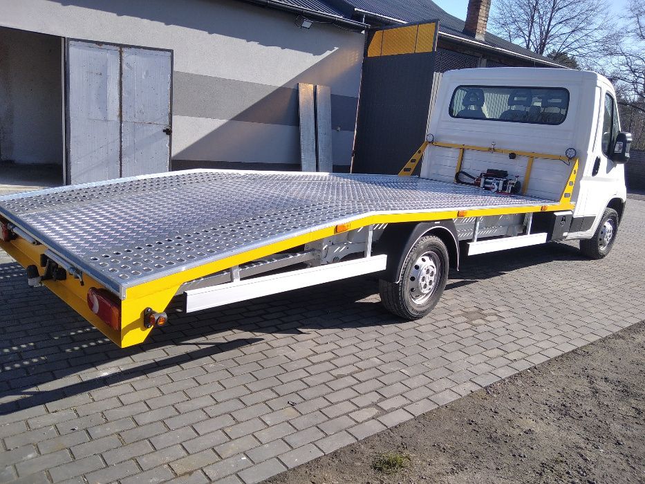 renault master gotowy szkielet najazd zabudowa platworma najzadowa