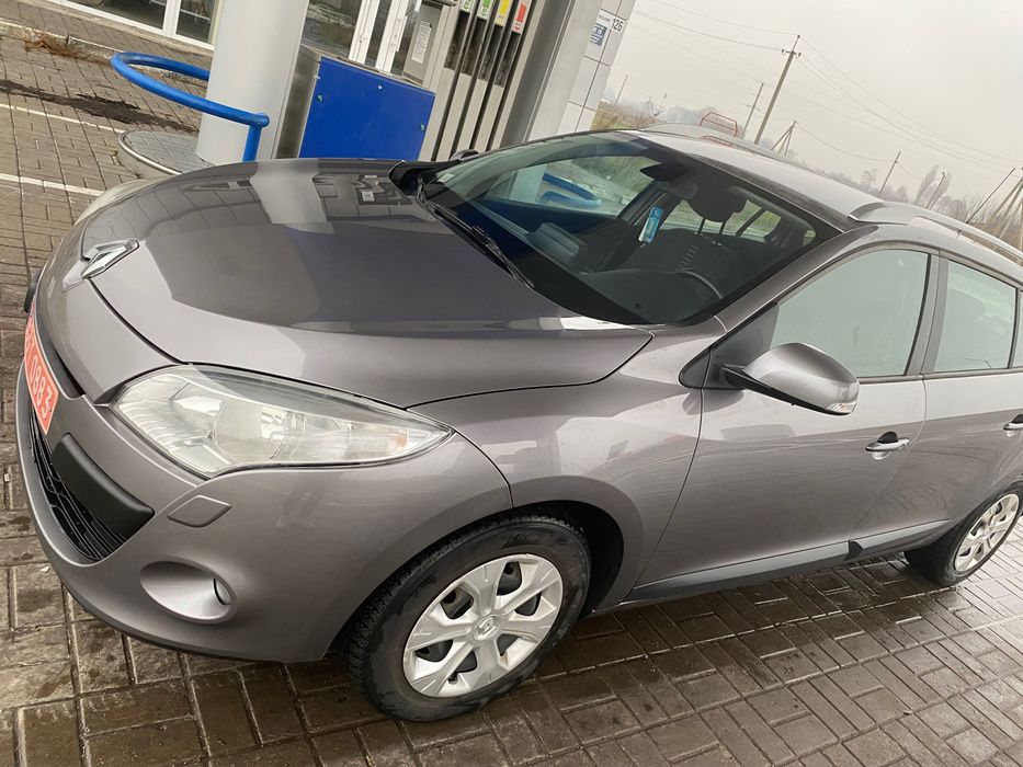 Продам Renault Megan 2010