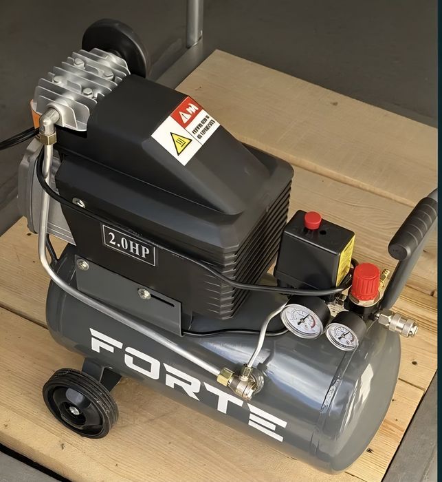 Компрессор Forte FL-2T24N