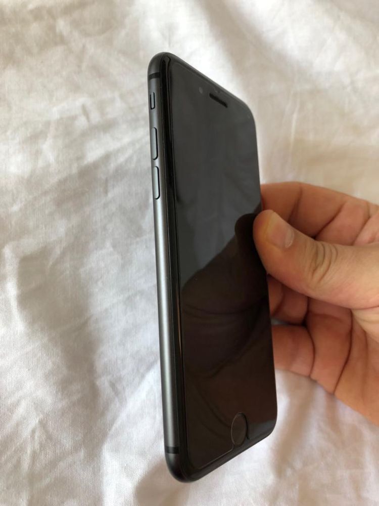 IPhone 8 64gb usado mas em bom estado