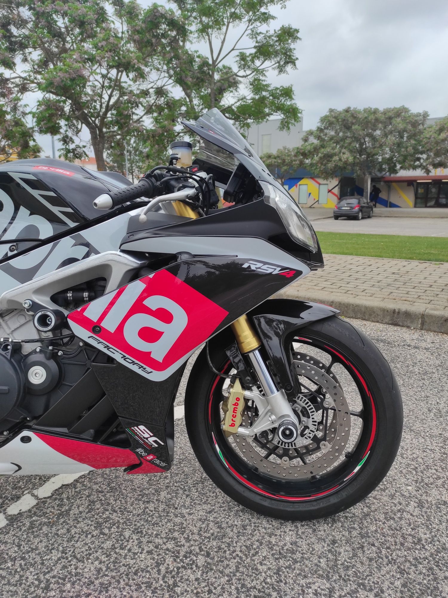 Aprilia RSV4 - 2016