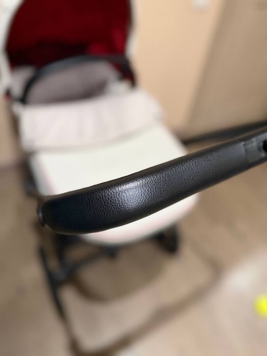Продам cybex platinum Ferrari
