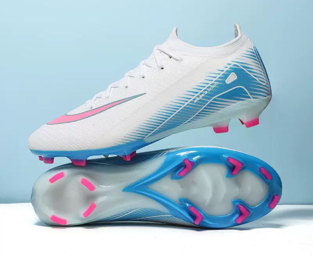 Buty piłkarskie korki obuwie piłka nożna futbolówki lanki orlik