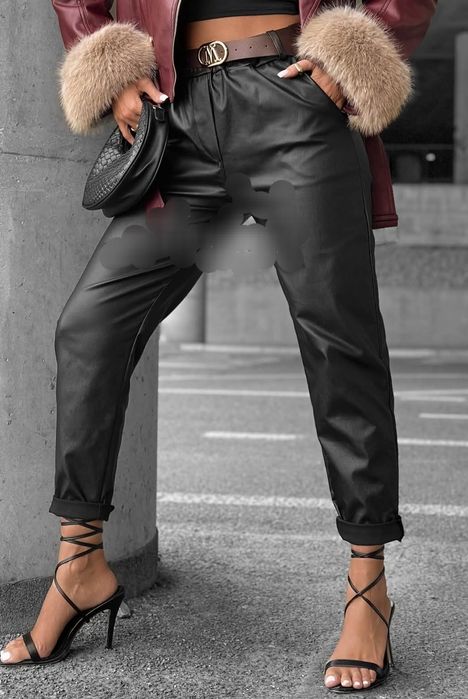 Nowe woskowane spodnie z paskiem