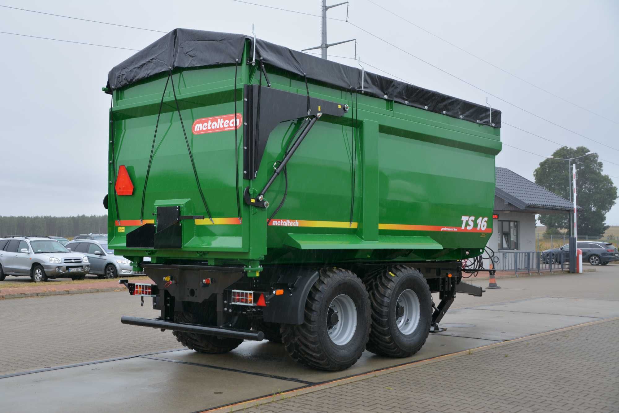 Przyczepa rolnicza skorupowa METAL-TECH TS 16 ton PROMOCJA OŚ SKRĘTNA