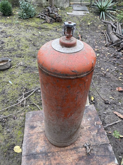 Продам газовий балон 50 л.