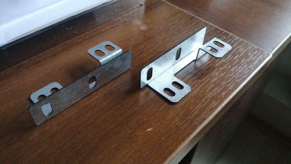 Кронштейн 2DIN магнітоли в Chevrolet Tacuma