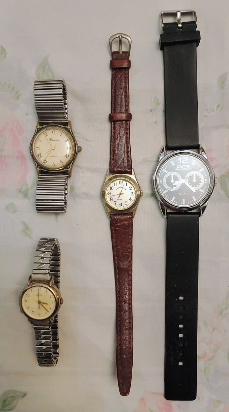 Relógios usados.