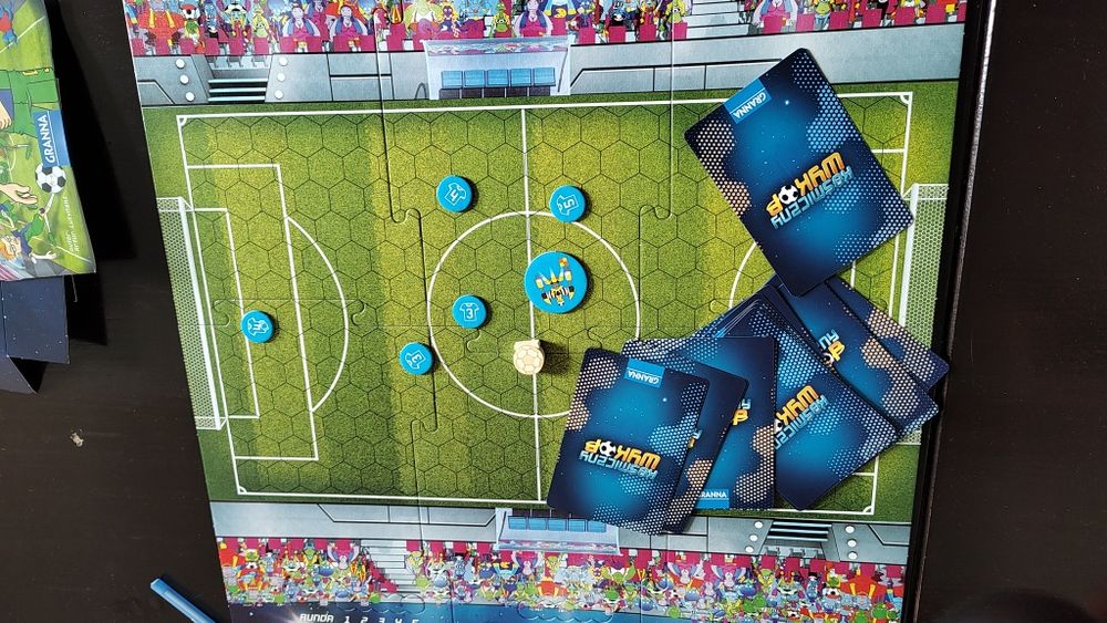 Gra kosmiczny wykop piłka nożna Lewandowski