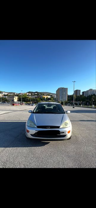Ford focus 2000