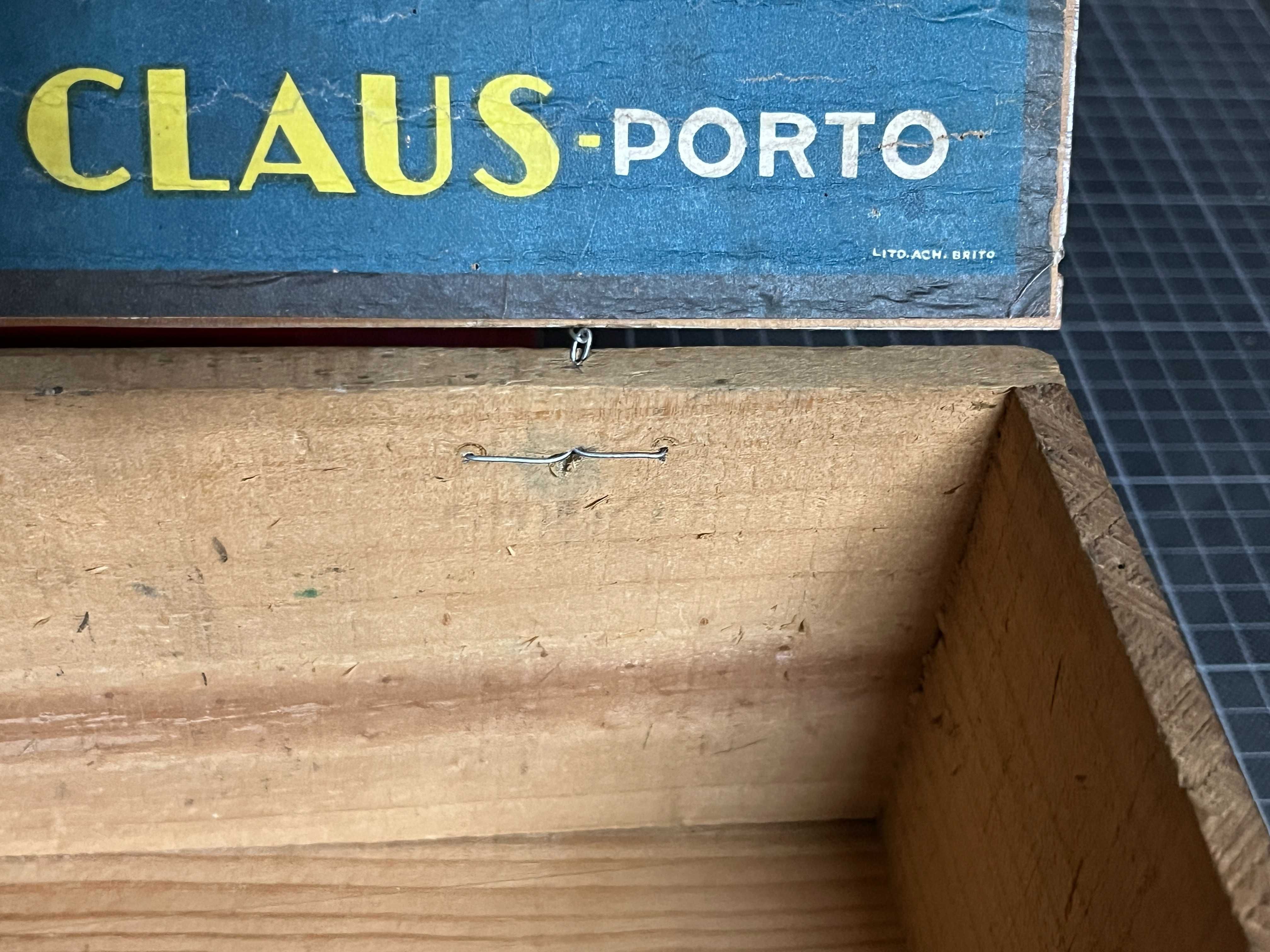 Caixa antiga de sabonetes CLAUS – Ach Brito
