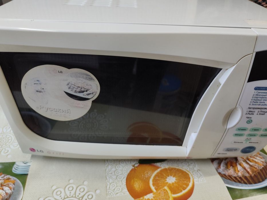 Продам мікрохвильова піч
